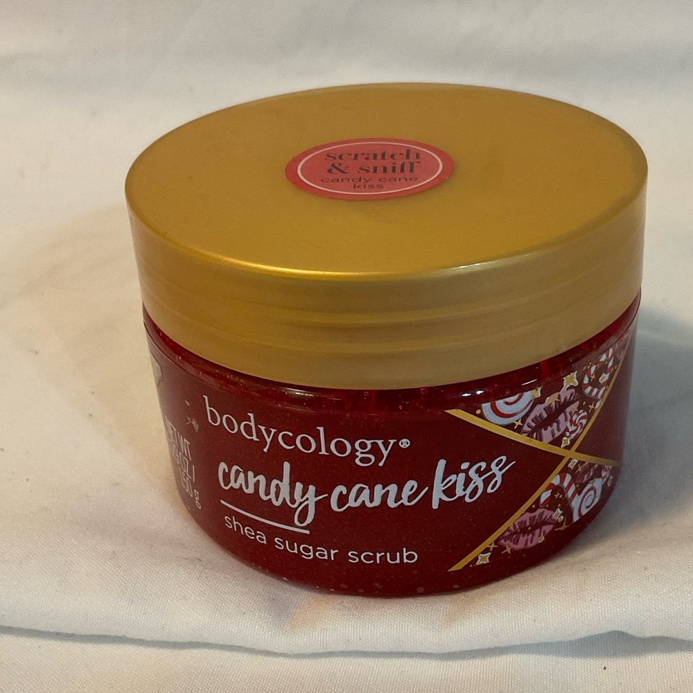 Bodycology Candy Cane Kiss Shea sugar scrub NWT